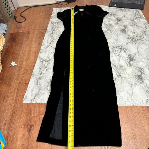Jessica McClintock Gunne Sax Vintage Black Velour Gown Dress broach size 9/10 - Picture 9 of 9